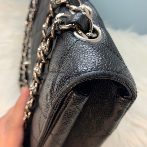 —sold on instagram- Chanel maxi single flap caviar - Picture 13 of 13